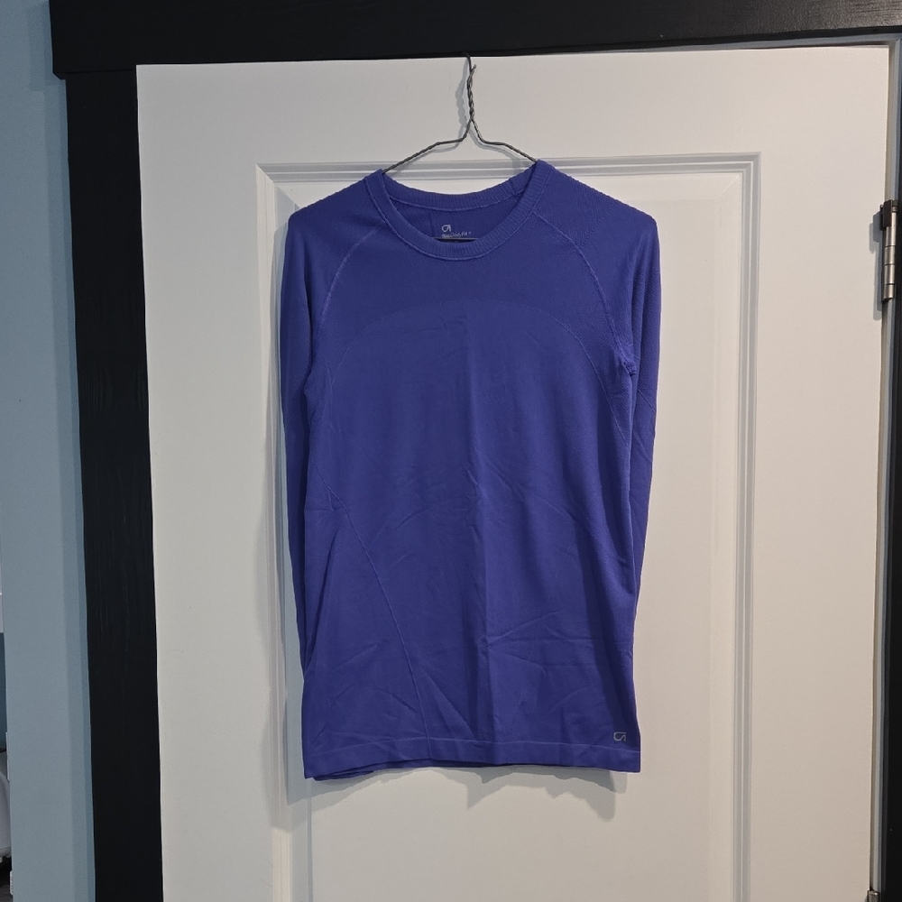 Gap Long Sleeve Athletic Shirt